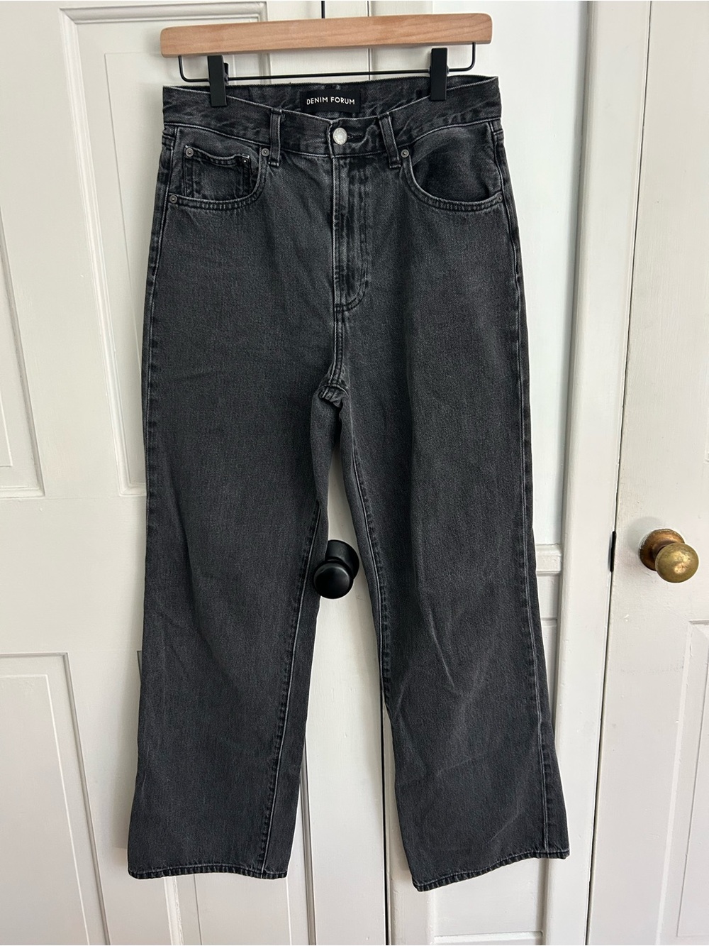 Denim Forum Farrah Black Wide-Leg Jeans 27